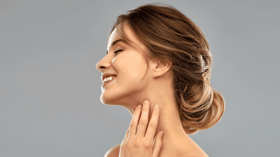 10 Cara Memutihkan Leher Belakang Secara Alami