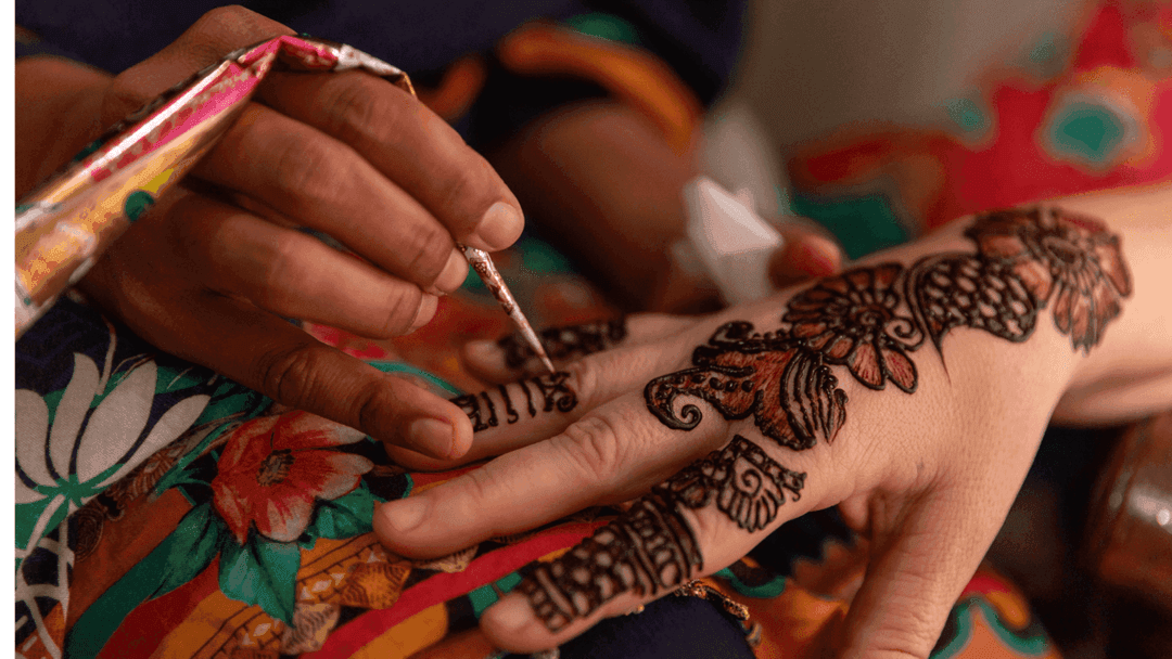 Cara menghilangkan Henna