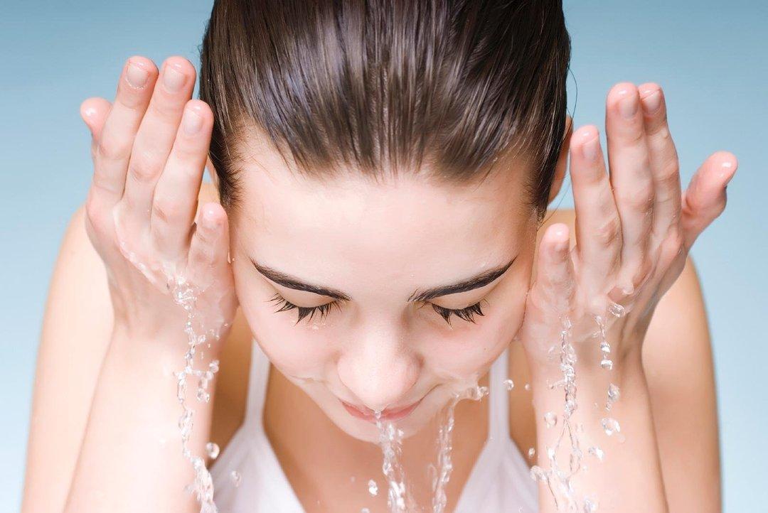 Metode Double Cleansing dalam Perawatan Wajah Diricare