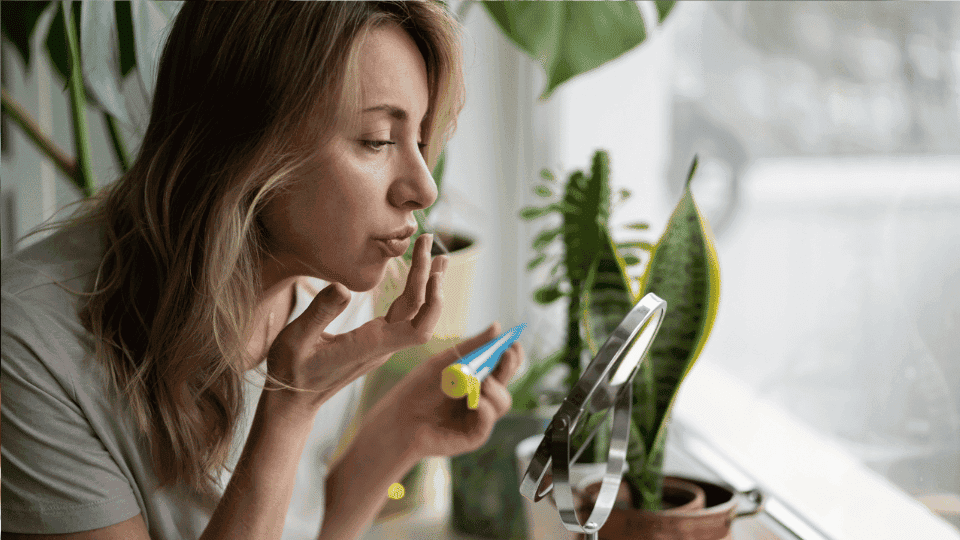 Mengatasi bibir mudah kering dengan ampuh