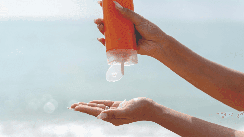 Simak Perbedaan Moisturizer dan Sunscreen, Jangan Salah!